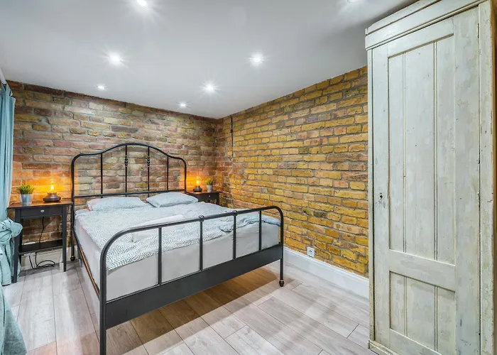 Center Loft Haven: Modern Elegance شقة بودابست
