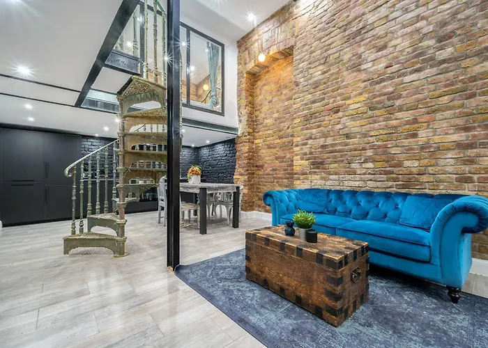شقة Center Loft Haven: Modern Elegance