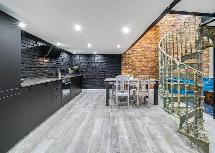 شقة Center Loft Haven: Modern Elegance بودابست